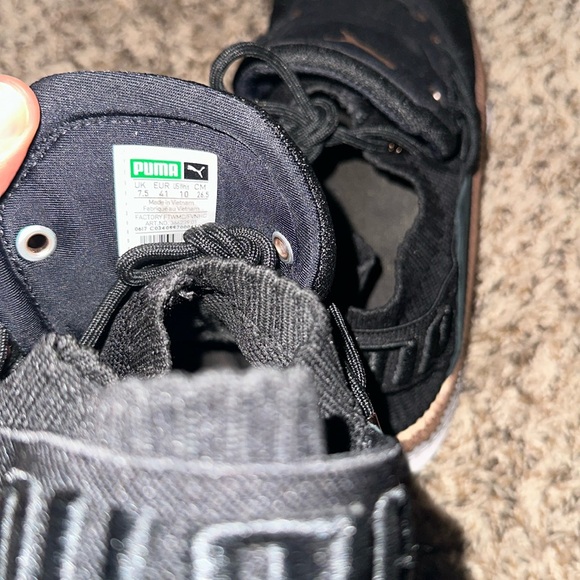 Gently used pumas (womens) - Picture 3 of 8